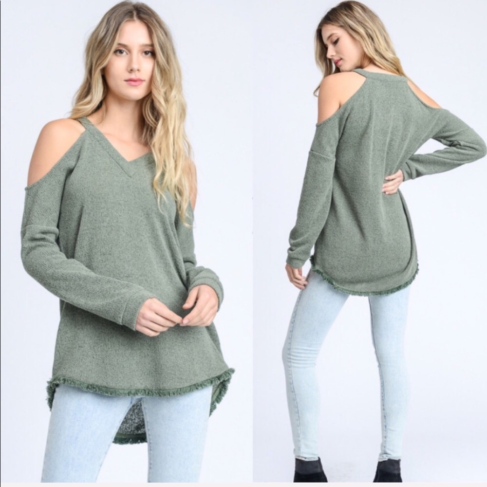 Last 2! 🆕MELINDA Cold Shoulder Sweater in Sage